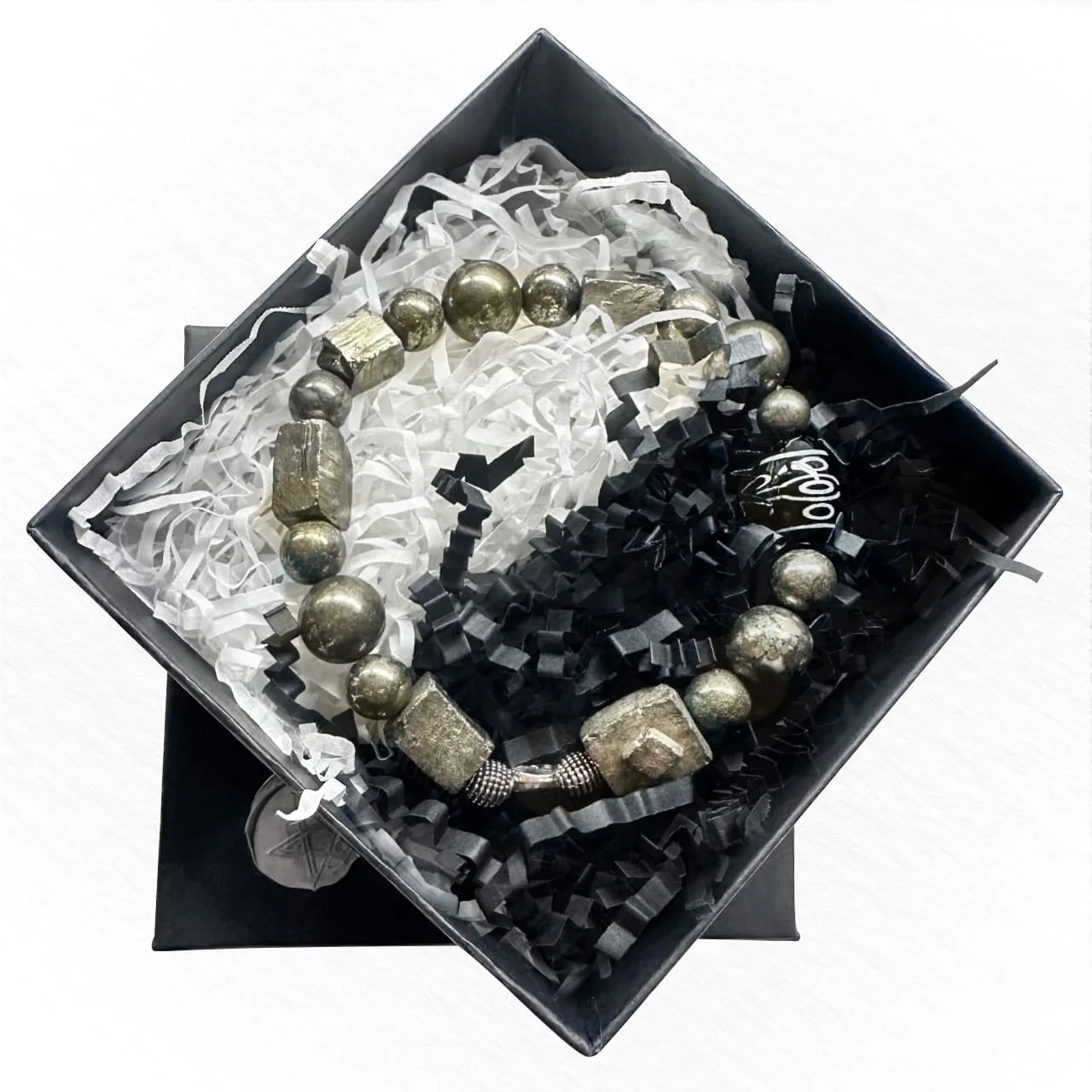 Браслет из натуральных камней "Золото ведьм"