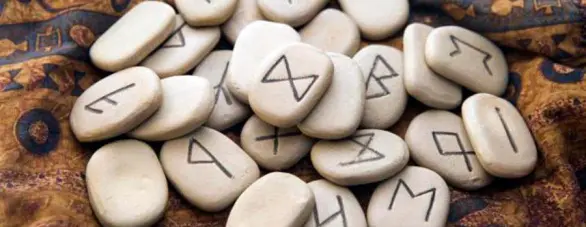 Выбираем книги по рунам для начинающих