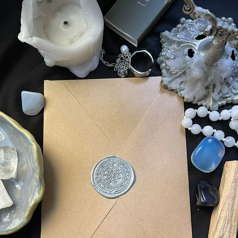 Открытка-Таро с предсказаниями