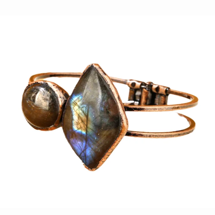 Браслет "Пробуждённое видение" с лабрадоритом