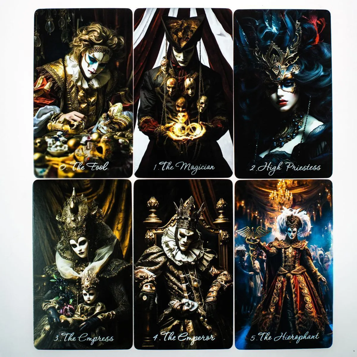 Таро Венецианского Цирка в подарочной упаковке