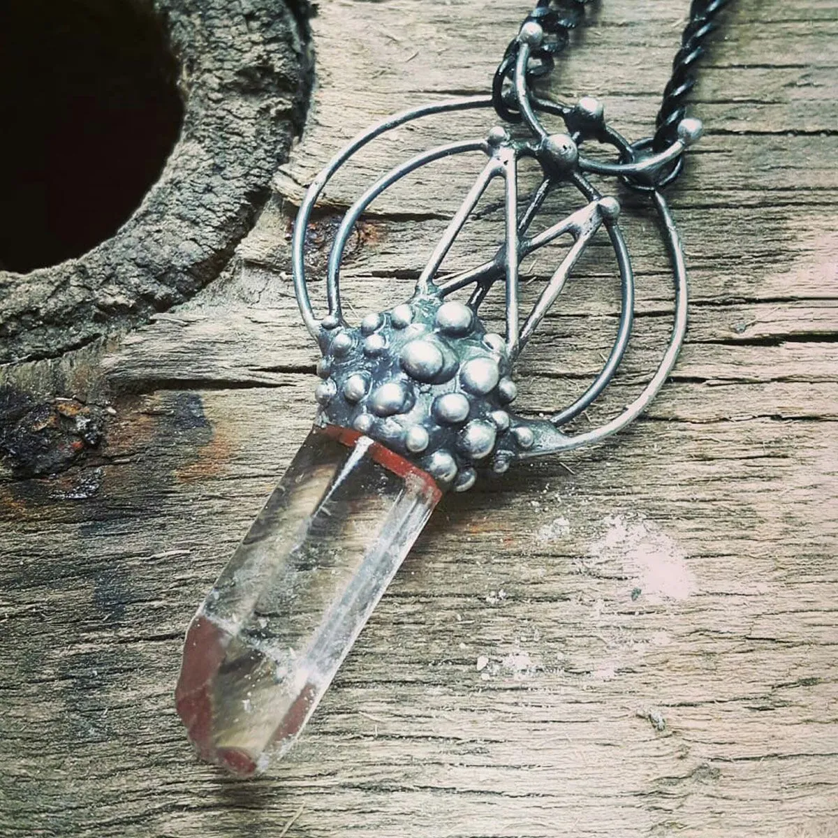 Подвеска "Рассвет новой жизни" с руной Дагаз