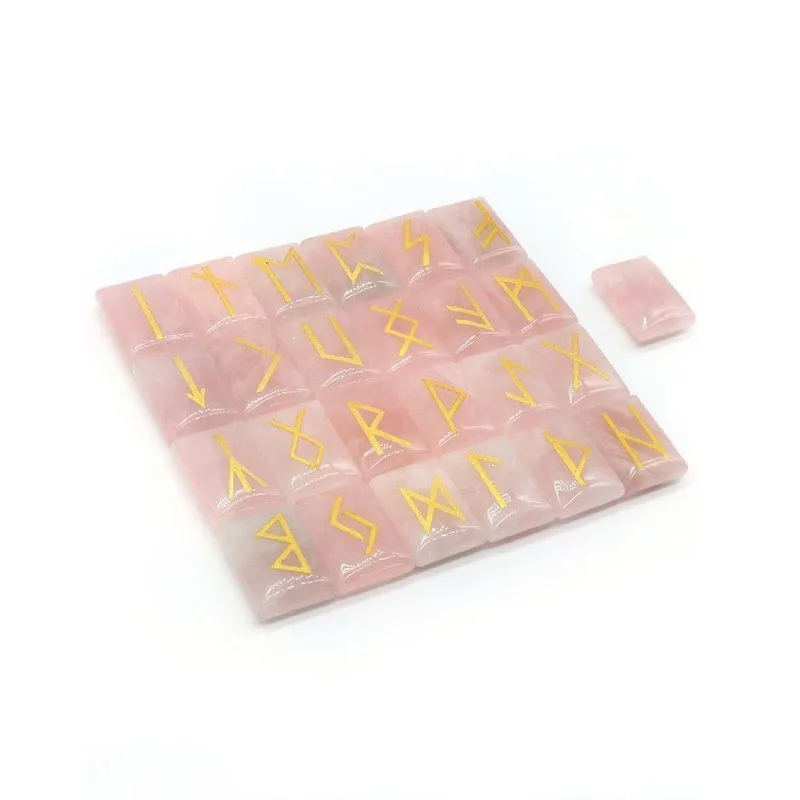 Набор рун из розового кварца, подарочная упаковка