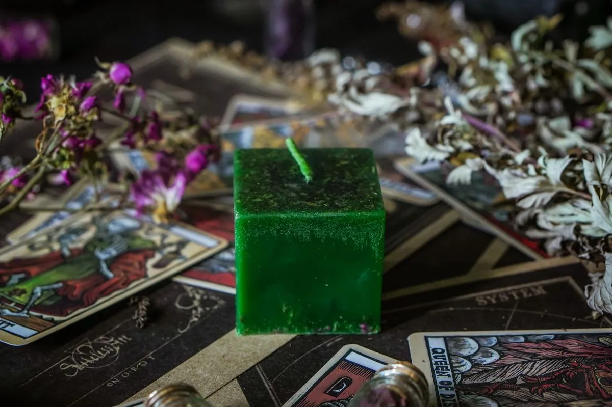 Свеча "Денежный куб"