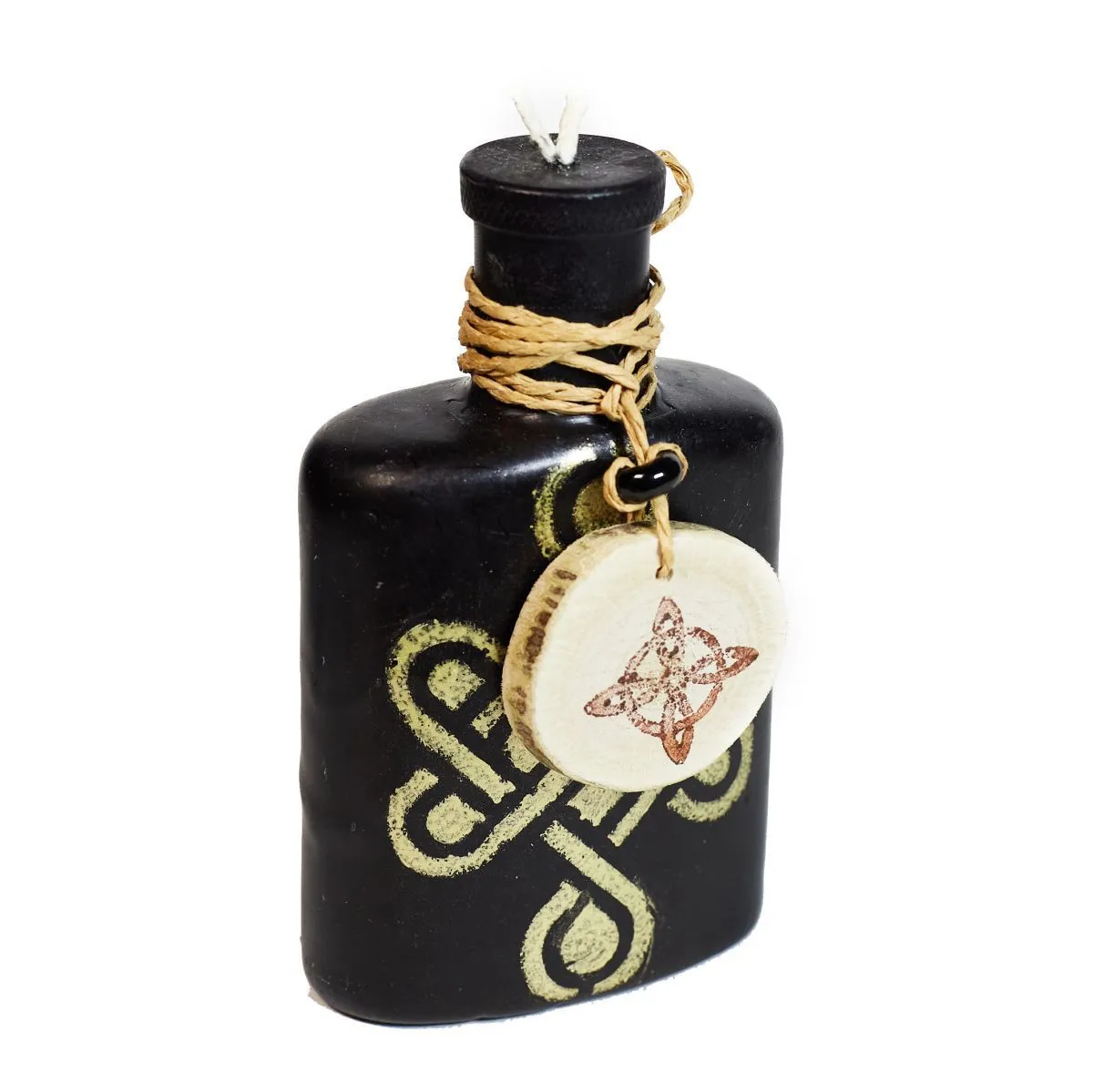 Свеча "Ведьмина бутылочка" с амулетом на защиту