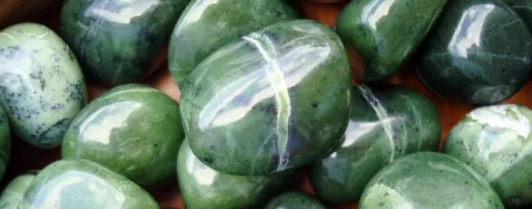 Магические свойства нефрита: от древнего культа до сегодняшних дней