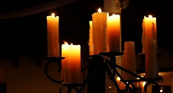 Как очистить подсвечник от воска быстро и качественно