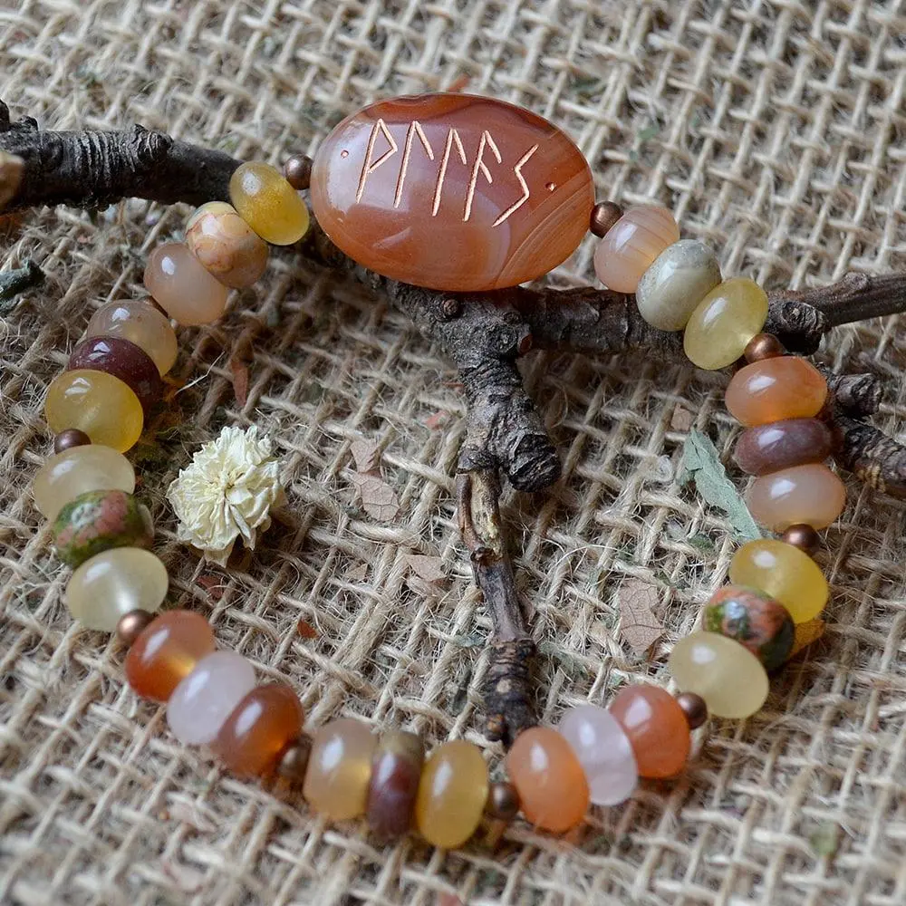 Рунический браслет "Легкость бытия"