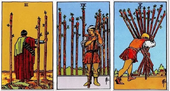 Карта 9 Жезлов Таро: значение в прямом и перевернутом положении и в раскладе