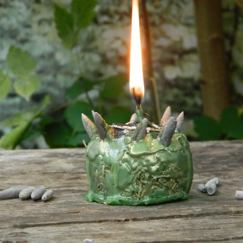 Cвеча "Ведьмино кольцо", травяная