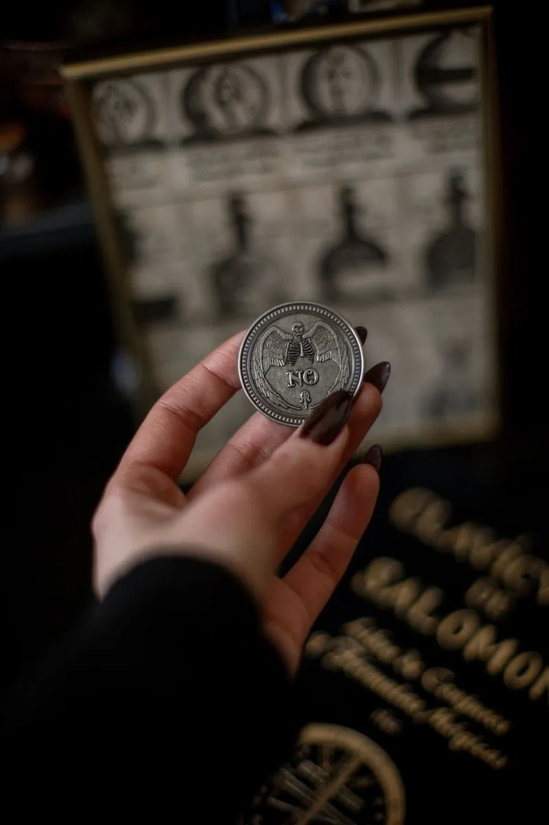 Монета "Да-нет" с серебряным покрытием