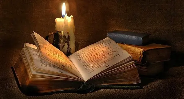 Заговор от бессонницы: особенности проведения магического ритуала