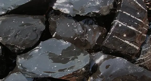 Обсидиан – камень, магические свойства которого известны издавна