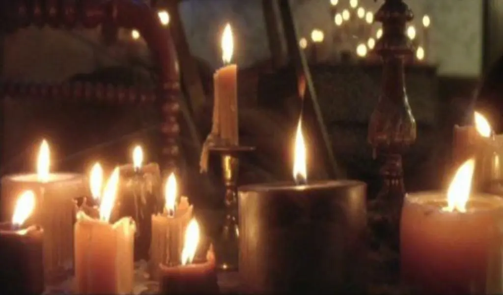 О чем плачут свечи 