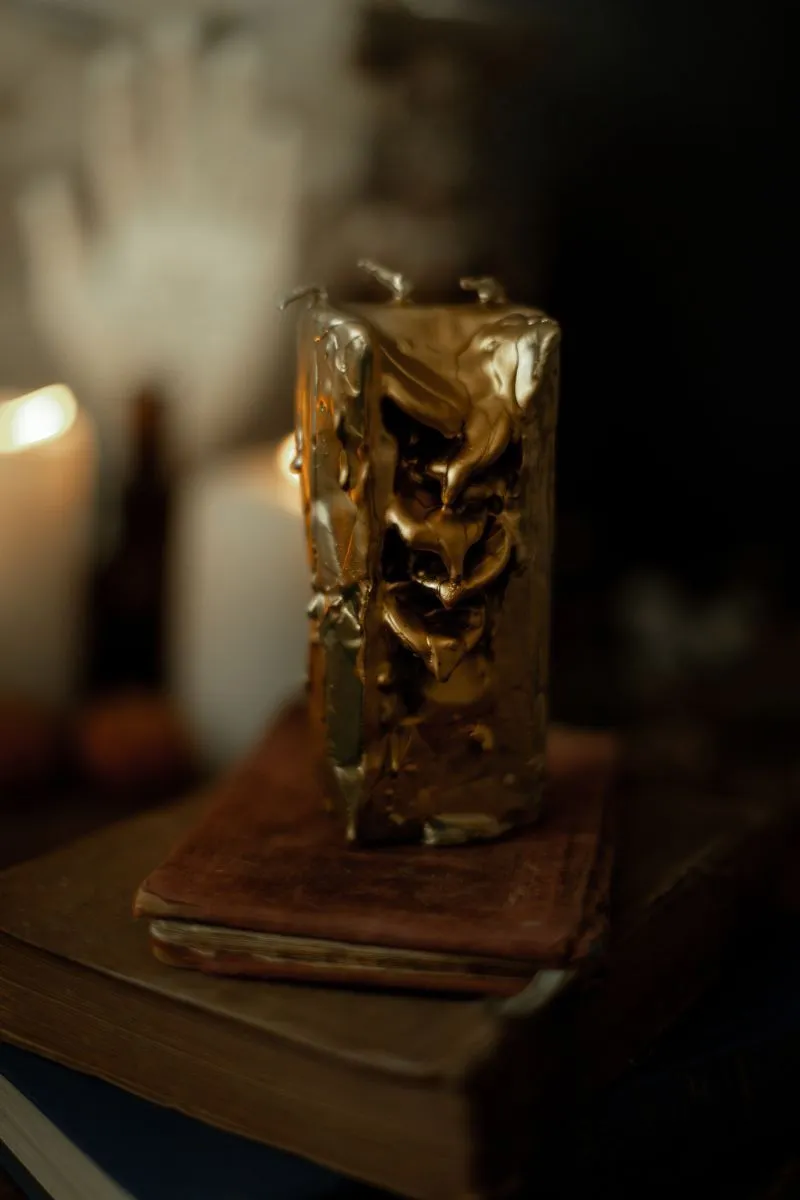 Свеча "Золотой водопад"