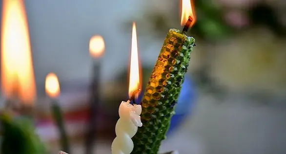 Приворот на скрученные свечи: заговор на деньги, желание и любовь