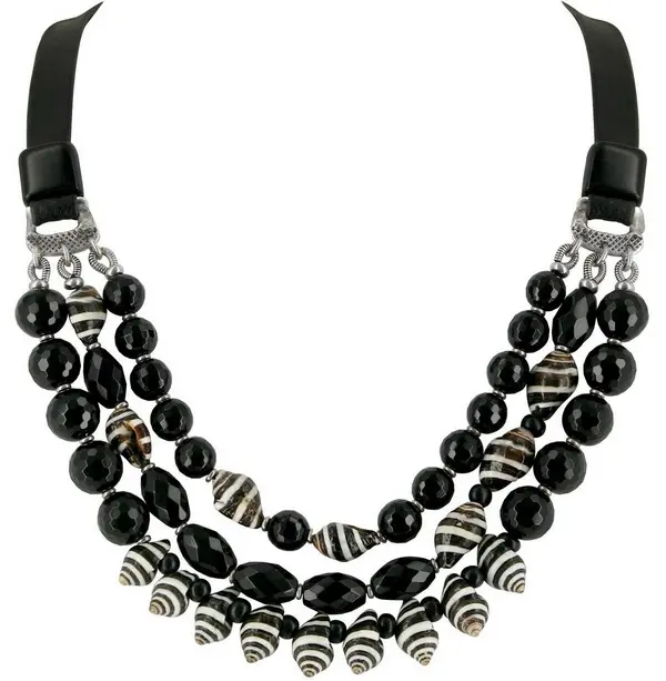 Бусы из черного агата