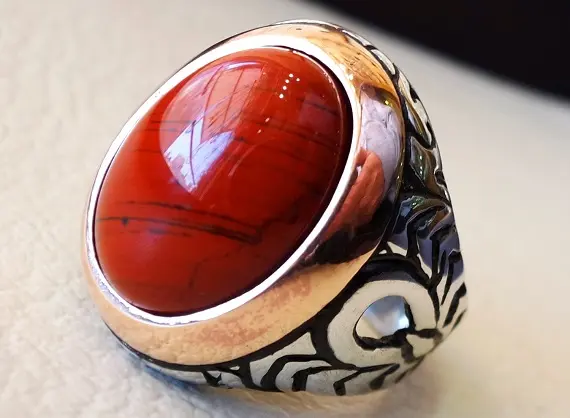 Магические свойства камня красная яшма