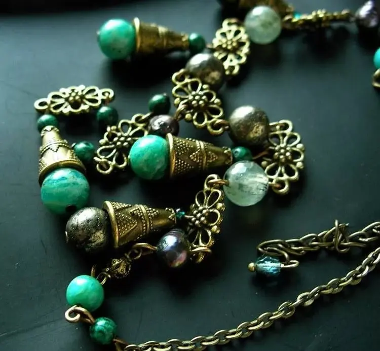 Украшения из натуральных камней Украшения из натуральных камней