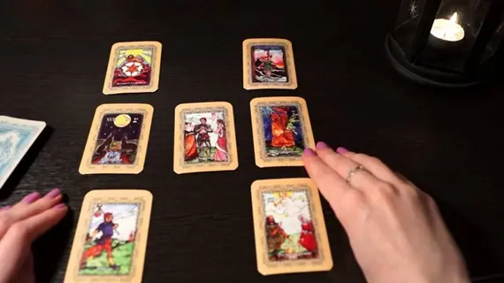 Непосредственная процедура гадания на картах Таро