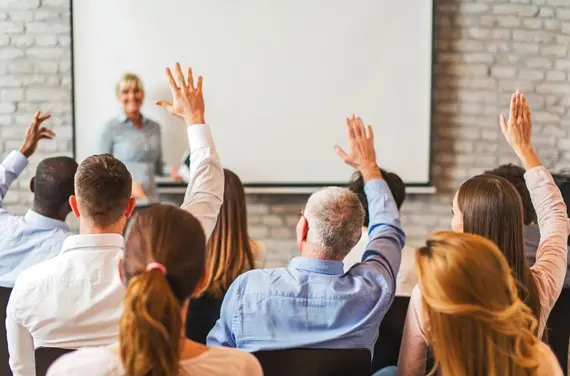 Посещай семинары, ретриты и т. д