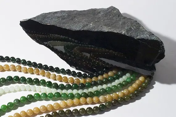 Нефрит по знакам зодиака