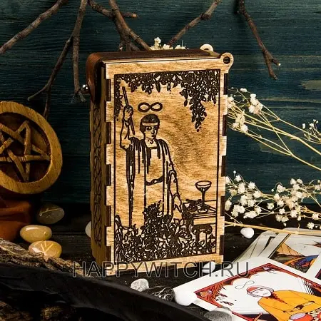 Описание аркана Маг Таро и его значение Описание аркана Маг Таро и его значение