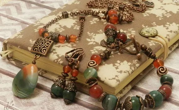 Как превратить украшения из натуральных камней в талисман