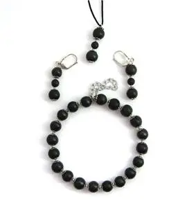 Шунгит: магические свойства_бусы