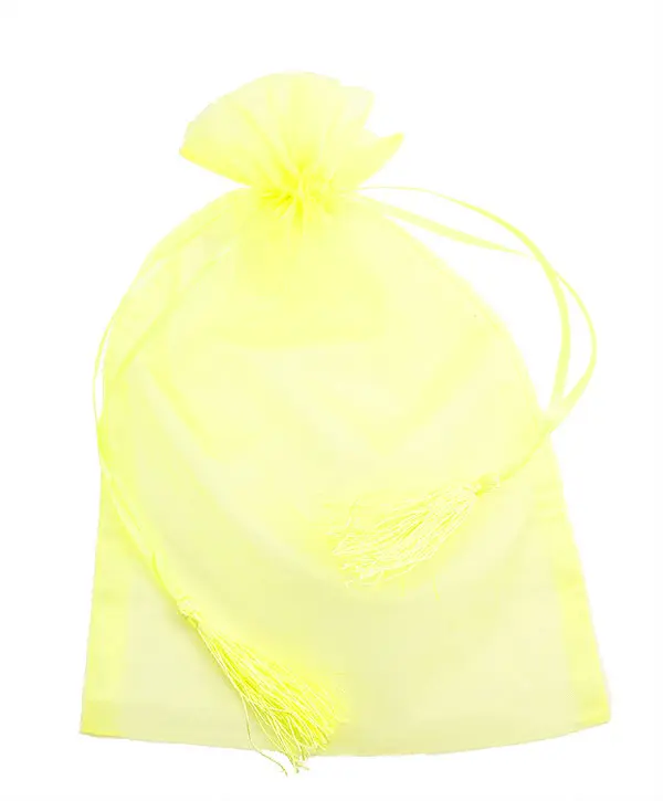 Ткань денежного цвета