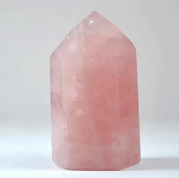 Очищение ауры кристаллами по цветам