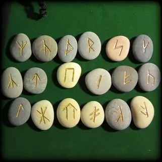 Славянские руны