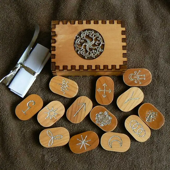 Гадание на рунах на любовь_Фрея фрея_гадание на рунах на любовь.jpg