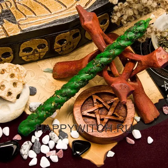 готовность свечи к заговору легко понять по характеру пламени