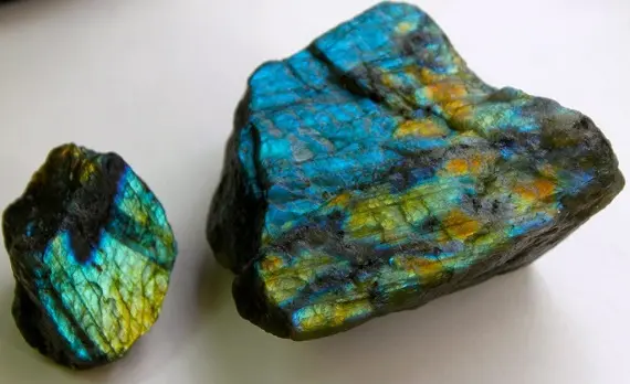 Виды природных камней_Лабрадор