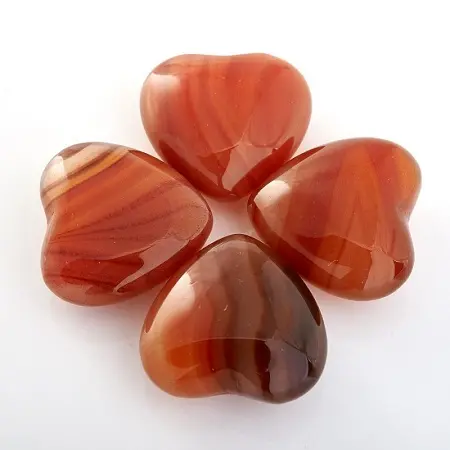 Камень сердолик для Водолеев