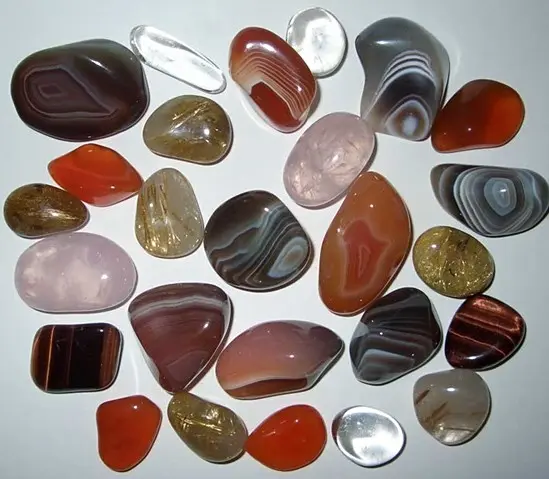 Кому подходит оникс_камни