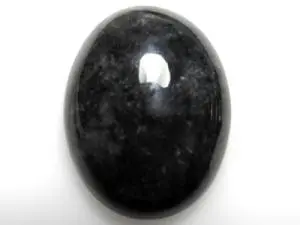 Черный нефрит