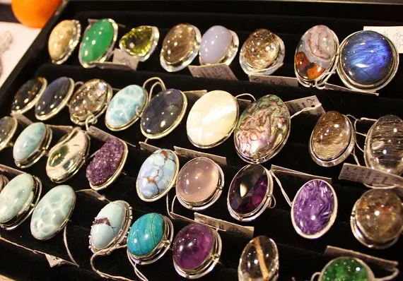 Правила выбора украшений ручной работы из натуральных камней