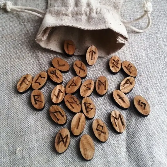 Скандинавская руна Один