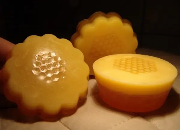 Пчелиный воск