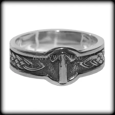 С помощью зубной пасты