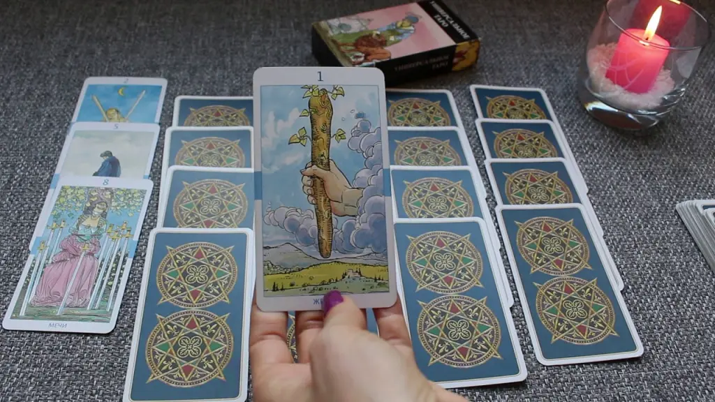 Гадание на картах Таро на будущую любовь: пошаговая инструкция