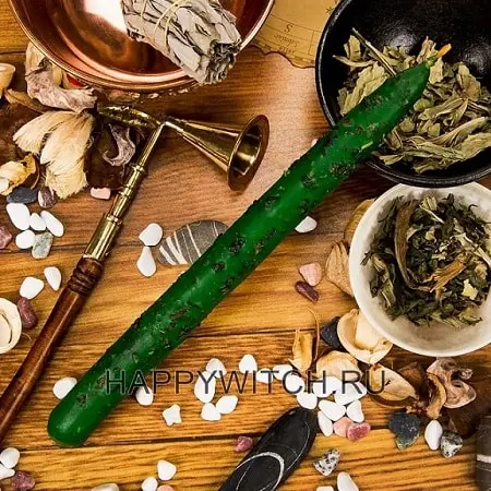 Как увеличить силу свечи для ритуала на деньги