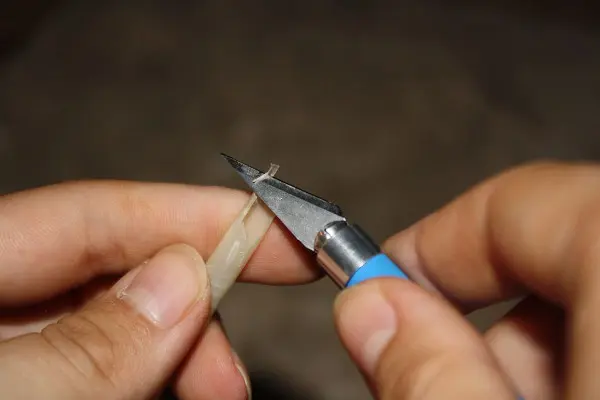 Как заточить перо для письма8