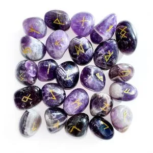 Скандинавские руны из аметиста 